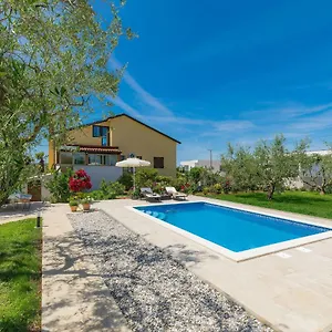 Chiara By Interhome , Novigrad Istria Kroatien